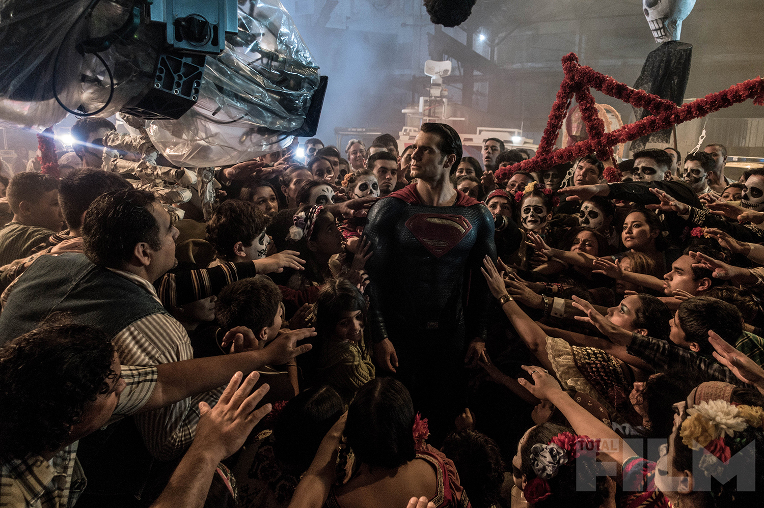 Exclusive Batman V Superman: Dawn of Justice Stills From Total Film Magazine