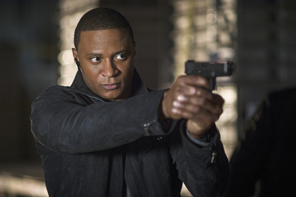 Diggle deals with the return of his brother in Arrow Episode 7!