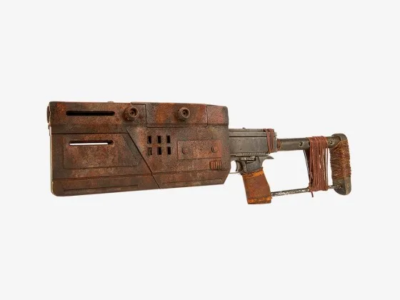Trandoshan tripler on a SoroSuub blaster