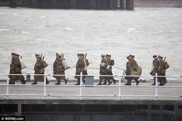 Photos on the set of Wonder Woman!