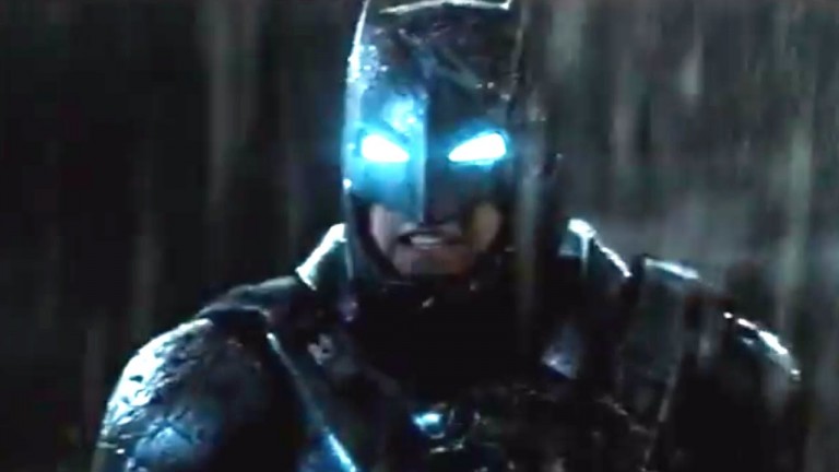 New Batman v Superman International Trailer