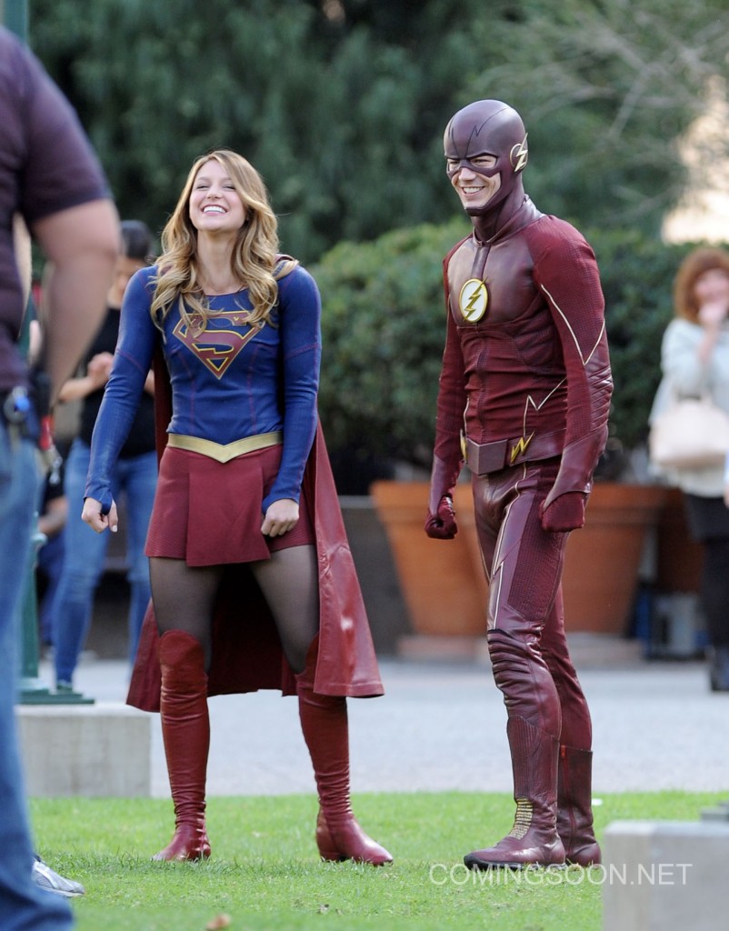 New Photos from the Set of Flash and Supergirl