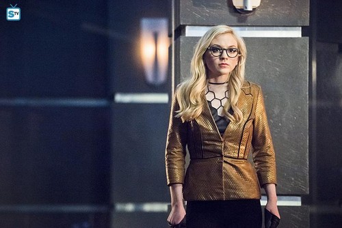 Review- Arrow Season 4 Episode 17: "Beacon of Hope"