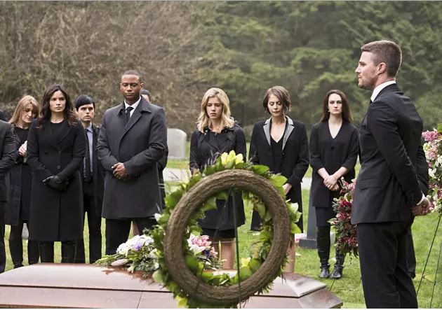 Arrow Season 4 Episode 19 Review: 