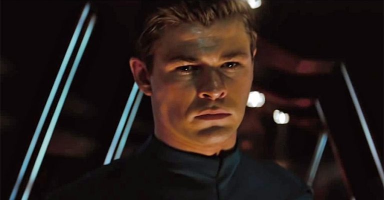 Chris Hemsworth Is Returning for Star Trek 4