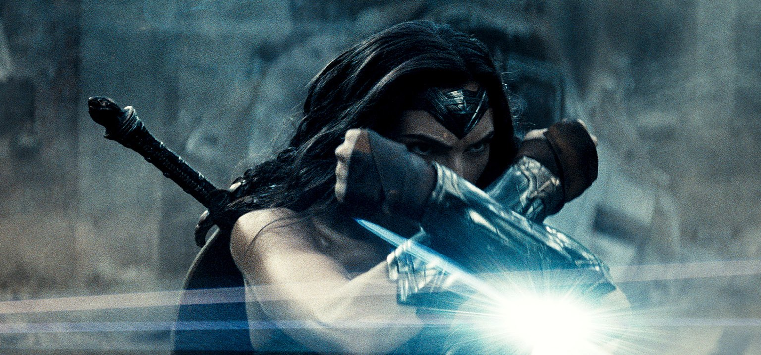 5 Things We Need to See for an Absolutely GLORIOUS Wonder Woman Movie