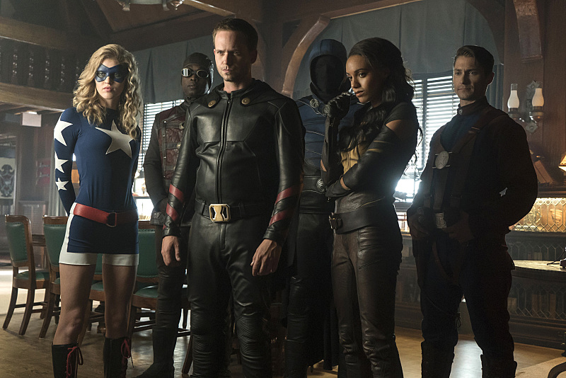 First Look at the Assembled Justice Society from Legends of Tomorrow Season 2!