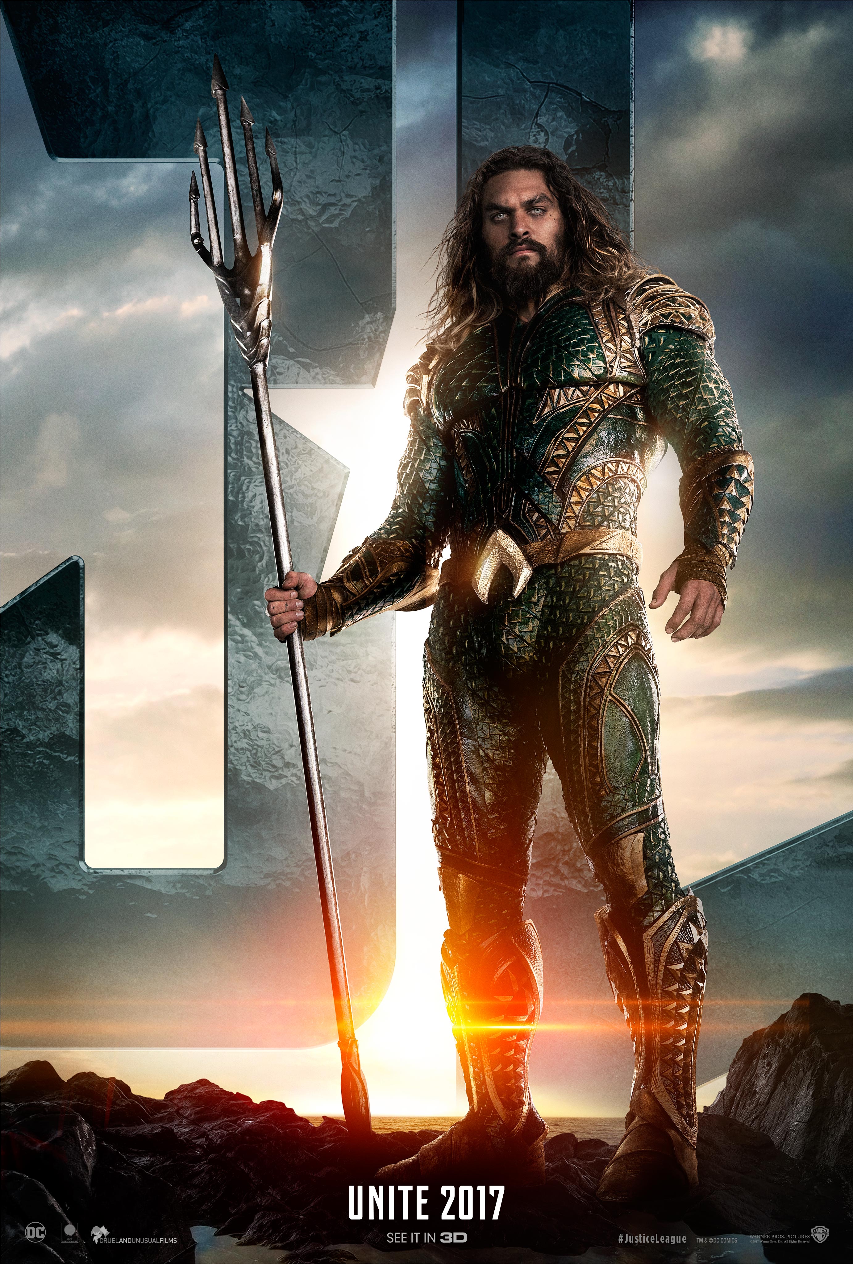 New JUSTICE LEAGUE Teaser Trailers and Character Posters for Aquaman, Batman and Flash (more to come)!